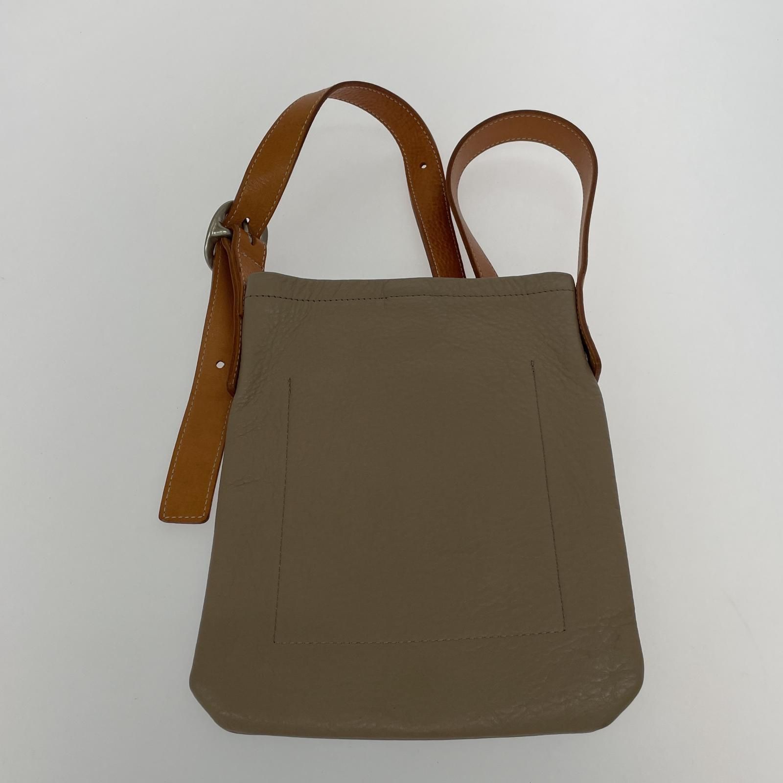 hender Schemeブラウン レザー ショルダーバッグ Hender Scheme ショルダーバッグ ブラウン - メルカリ