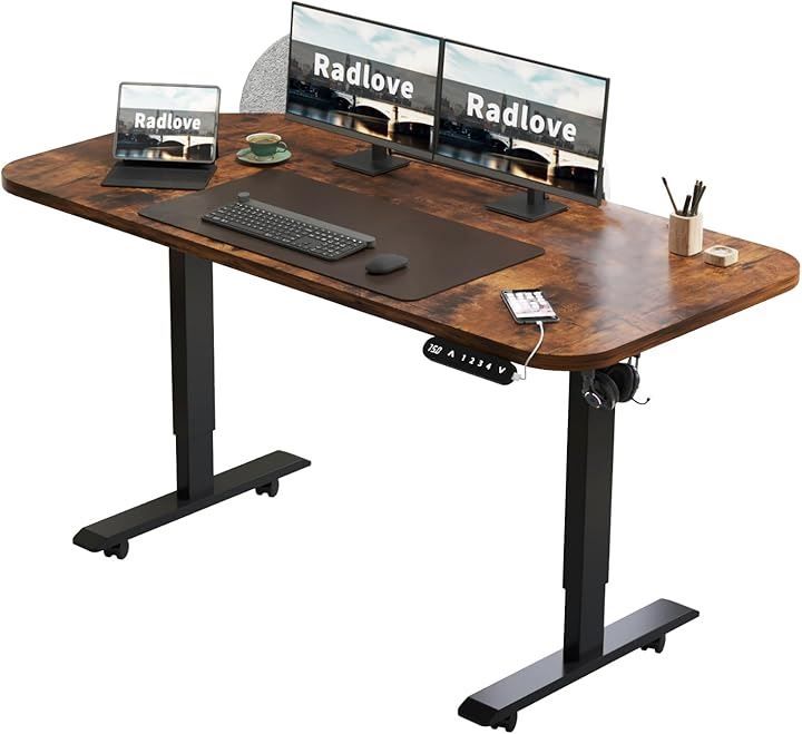 Radlove パソコンデスク 電動昇降式 ゲーミングデスク 机 スタンディングデスク PCデスク つくえ 高さ調節 メモリー機能付き 間仕切り付き マウスパッド付き ブラウン 120x60cm