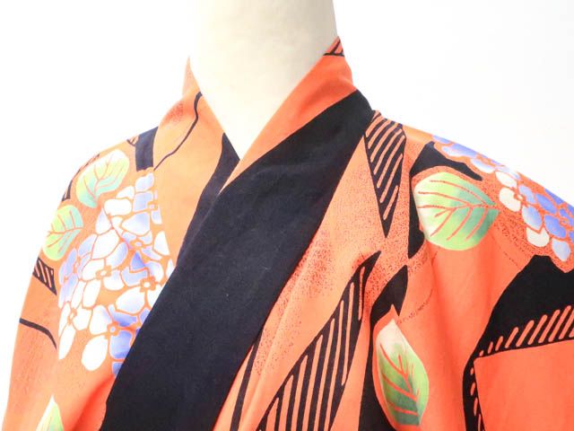 匿名配送】浴衣 反物 綿コーマ 染め 昭和レトロ 紺色 花柄