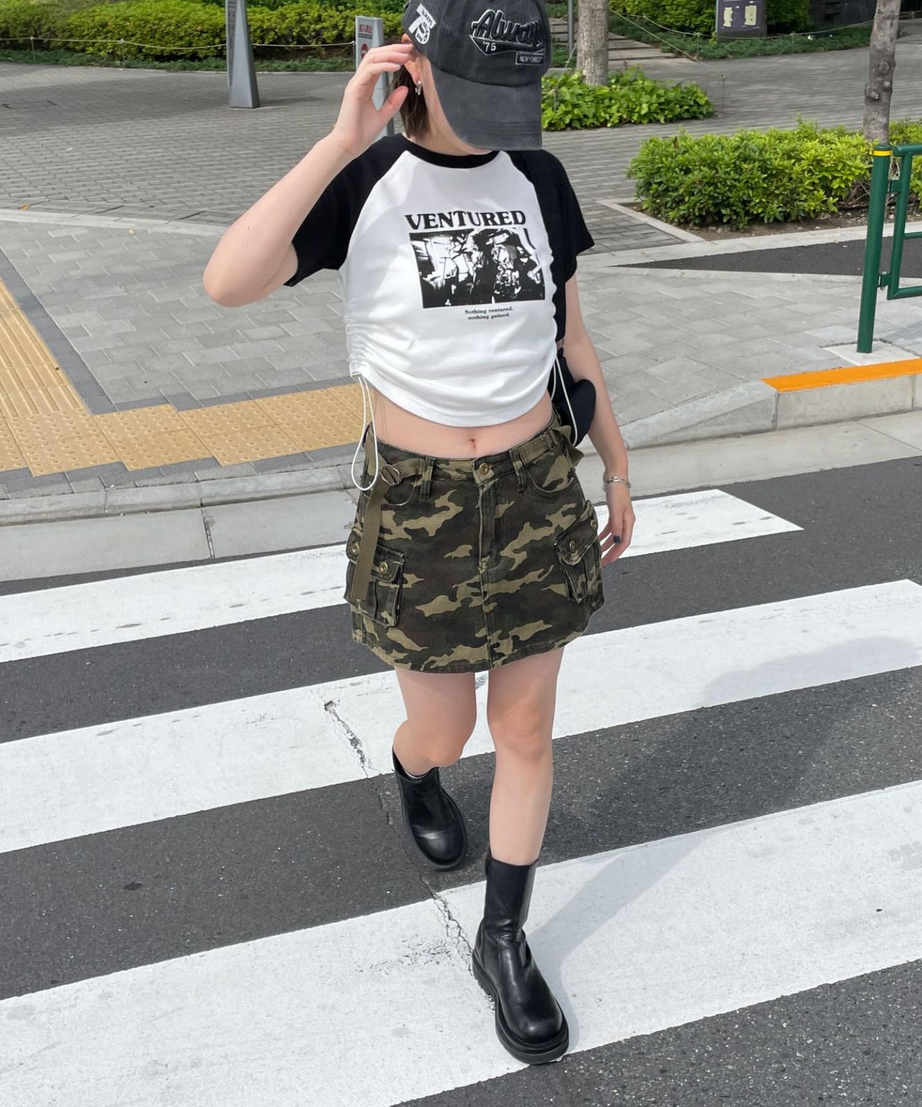 [ウィゴー] Tシャツ 半袖 ショートT 半袖Tシャツ ラグラン チビT ショート丈 服 夏服 ギフト プレゼント 春 夏 秋 レディース 柄1