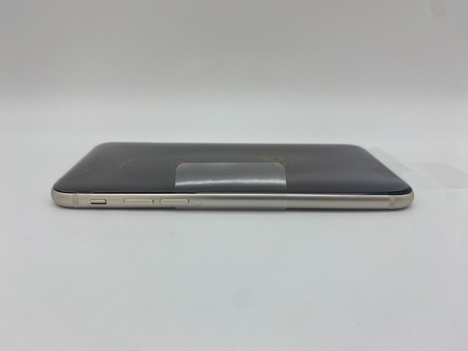 ☆ほぼ新品未使用☆充電回数5回☆iPhone SE 第3世代 128GBスターライト