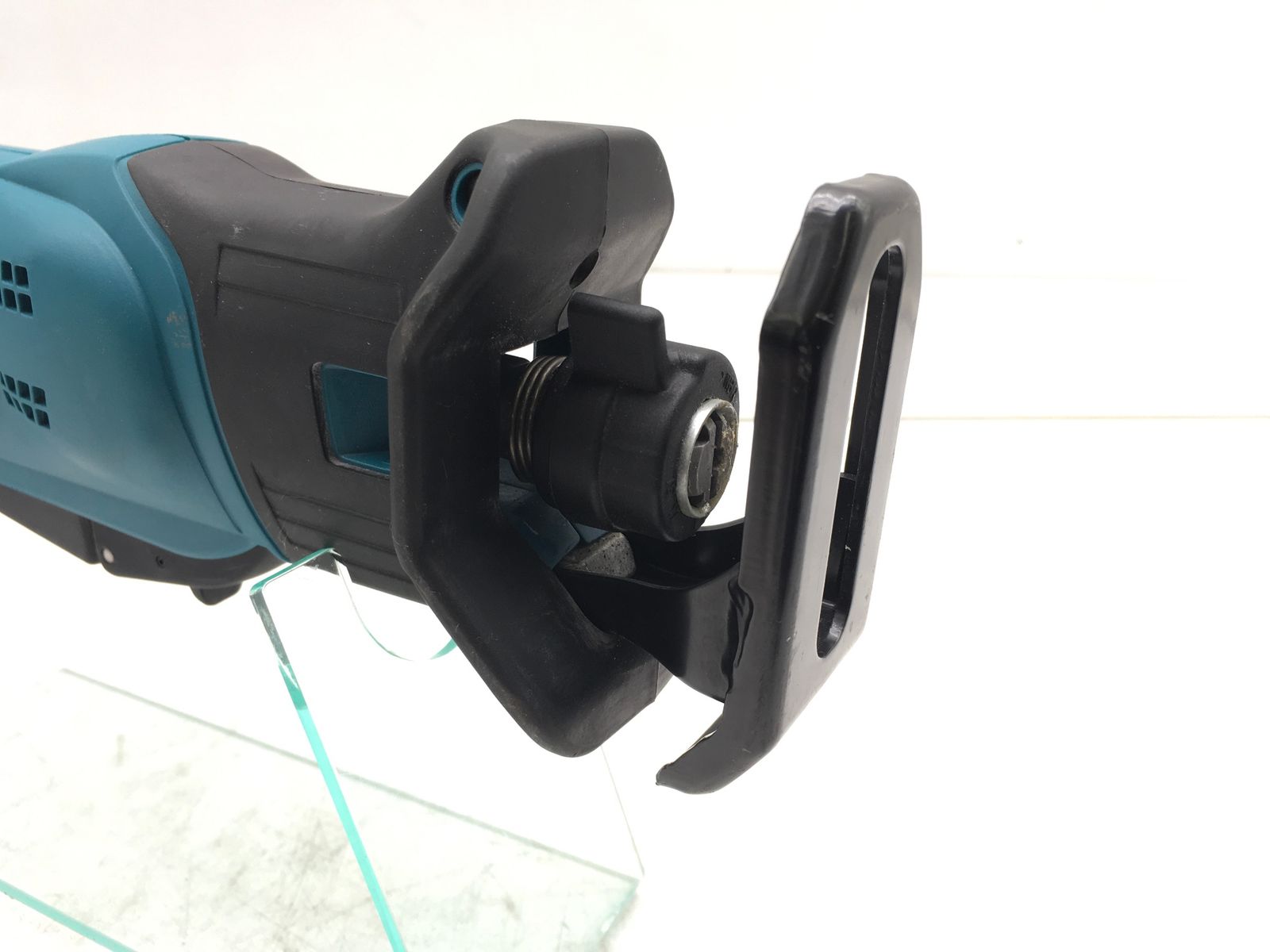 M01