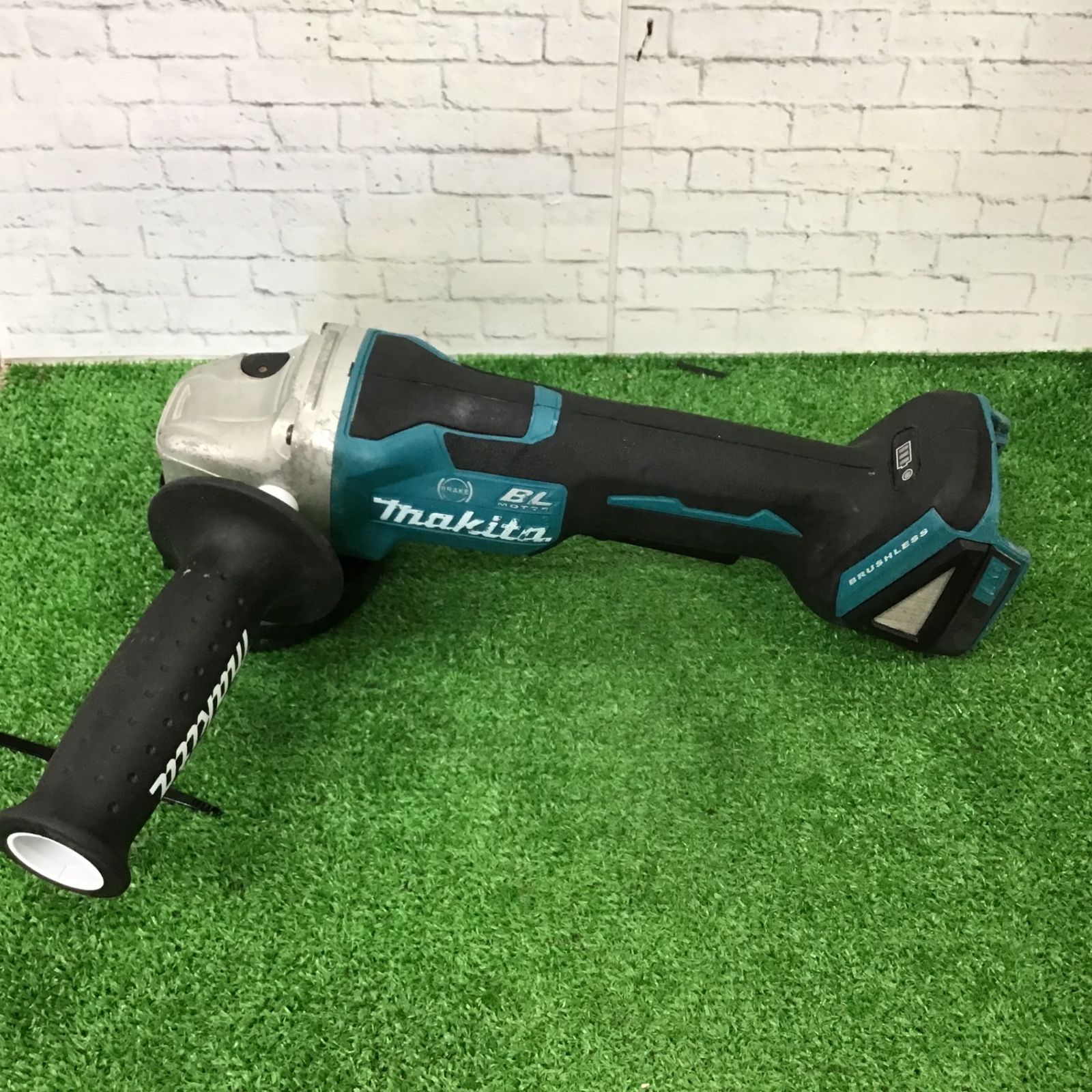 ☆マキタ(makita) 100mmコードレスディスクグラインダ GA408DZ【町田店】 - メルカリ