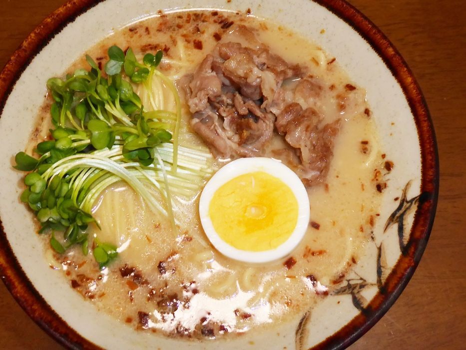 鹿児島本格ラーメン ヒガシマル 人気豚骨ラーメン - メルカリ