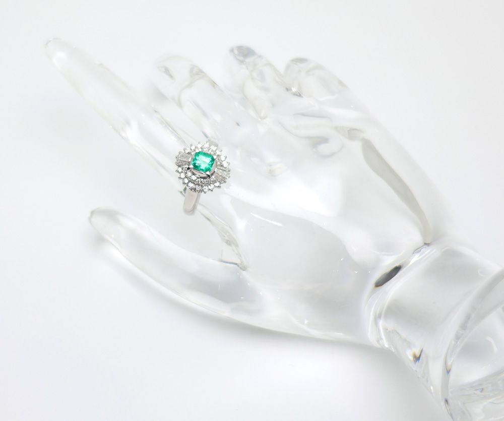 エメラルド＆ダイヤ