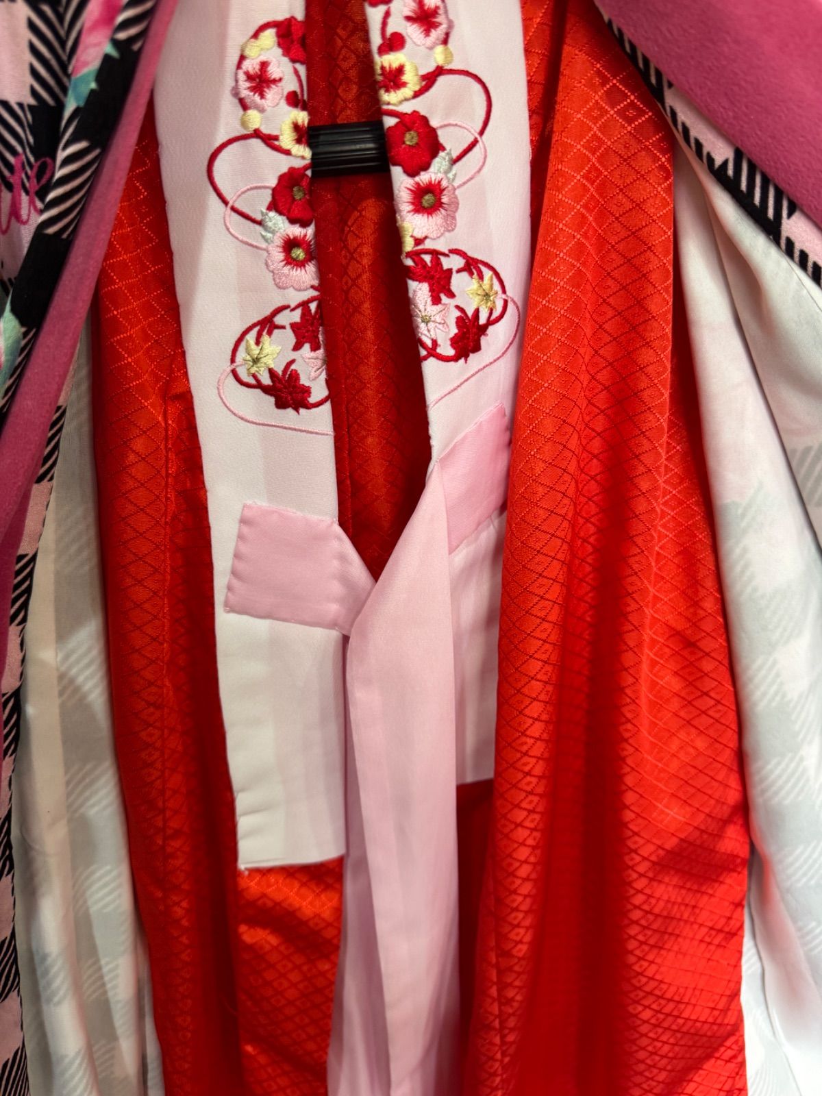 きのこちゅうどく ハローキティ  飾り着物セット きのこちゅうどく ハローキティ 飾り着物セット きのこちゅう