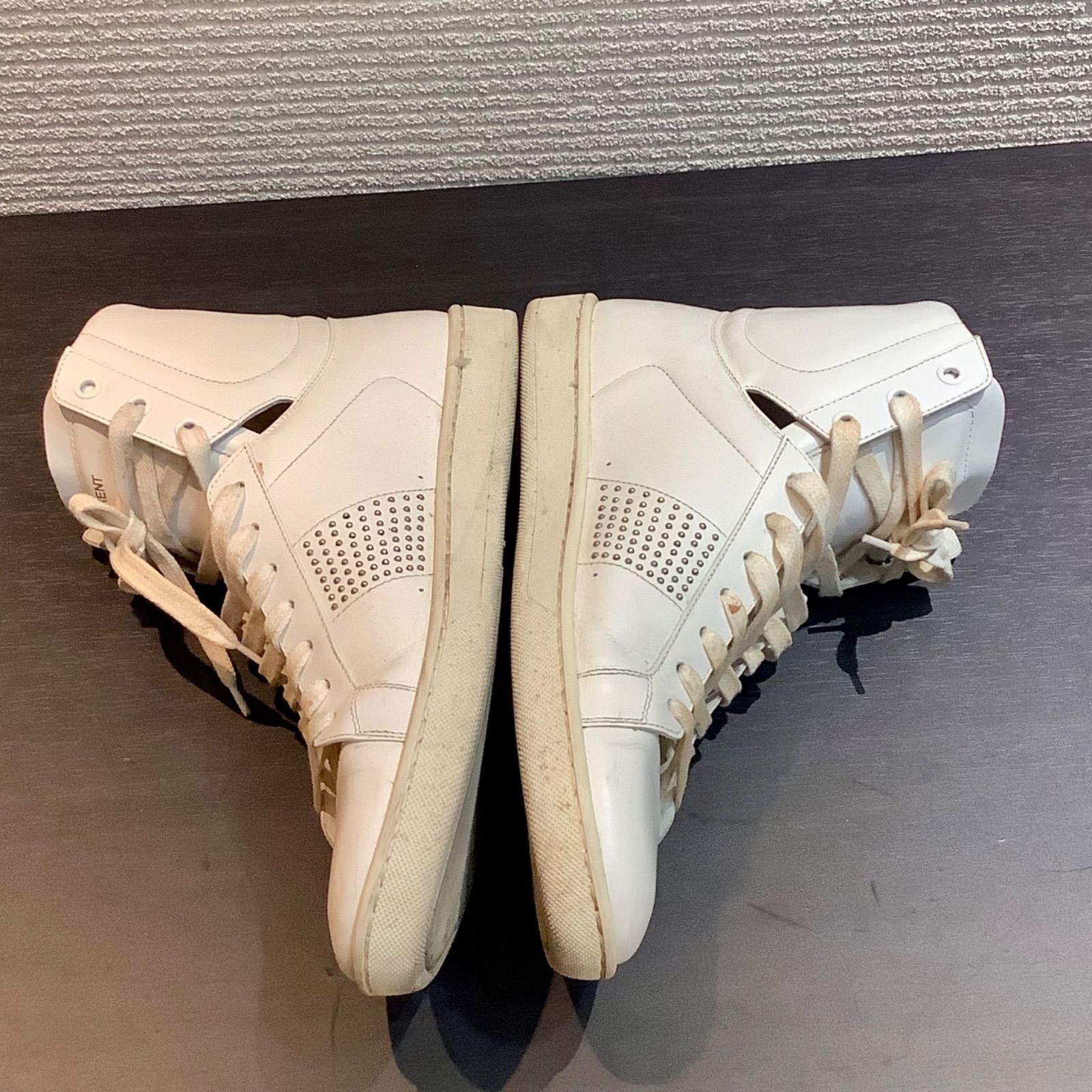 SAINT LAURENT ホワイト スタッズ　ハイカットスニーカー 41 新品未使用エディ期サンローランパリスタッズスニーカー