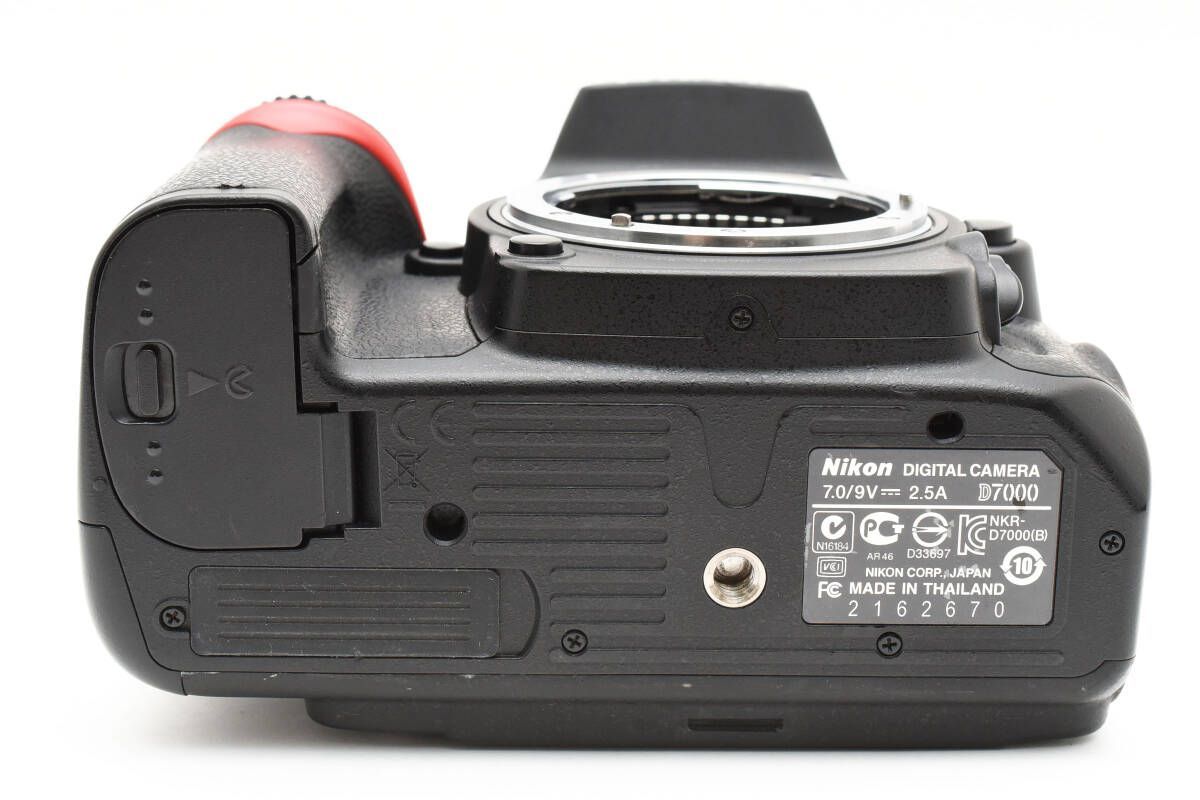 ☆訳あり大特価☆ ショット数12990枚 ニコン Nikon D7000 最高 ボディ