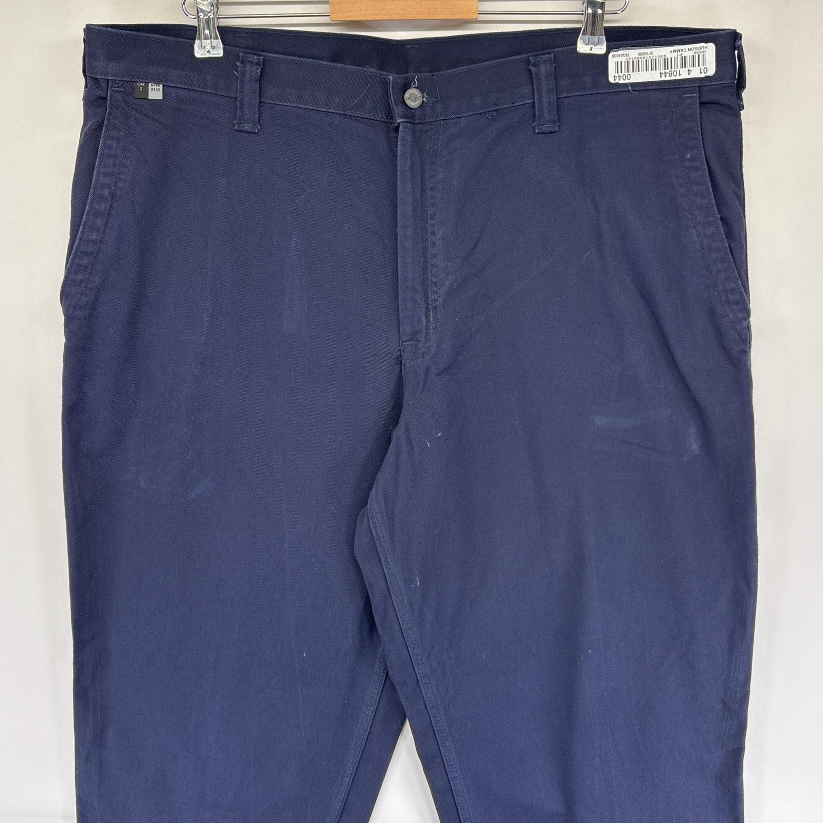 古着 カーハート Carhartt ワークパンツ ワンポイントロゴ