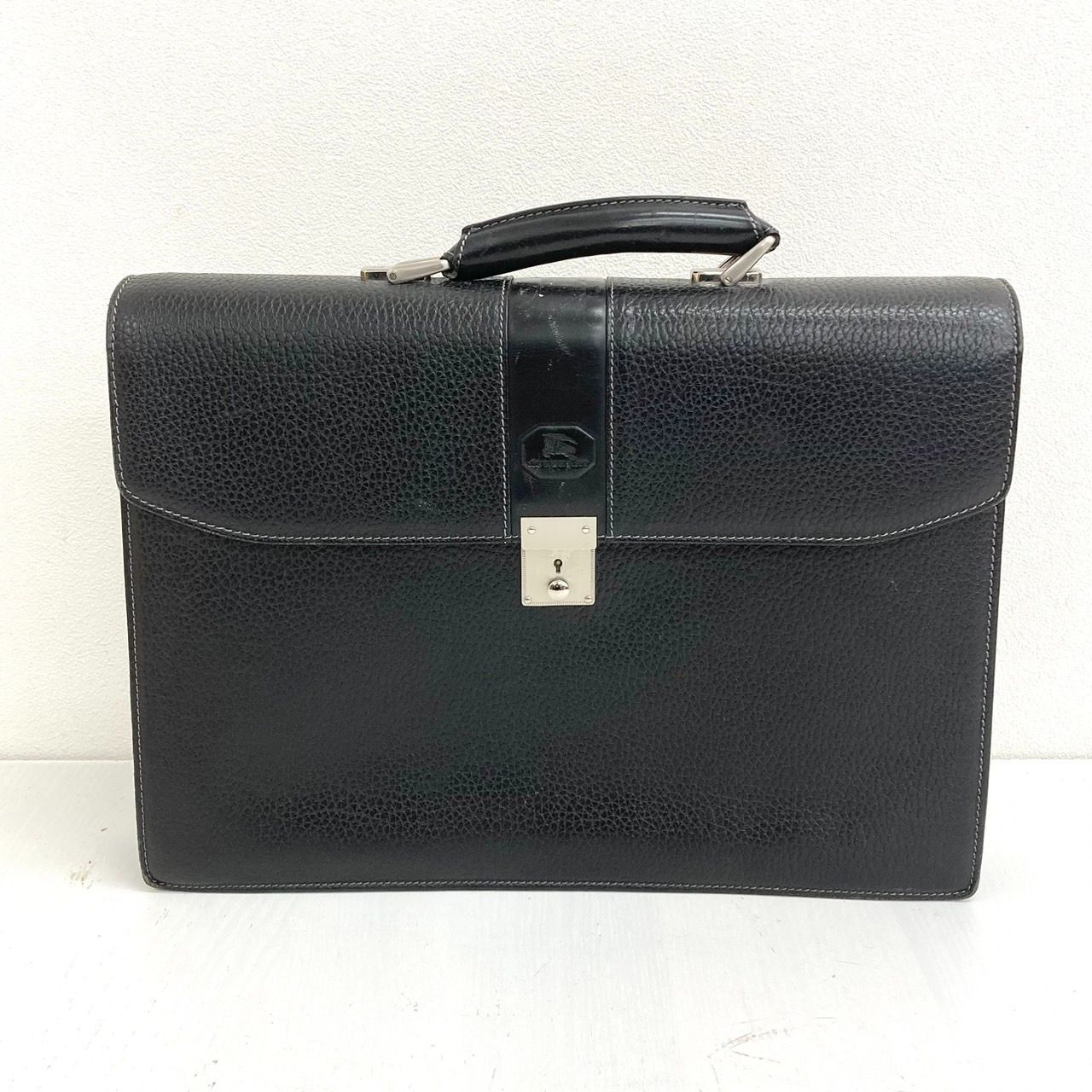【美品】バーバリー ビジネスバッグ ブリーフケース レザー 鍵付き ブラック BURBERRY◇バーバリー ビジネスバッグ ブリーフケース 鍵付き レザー 黒