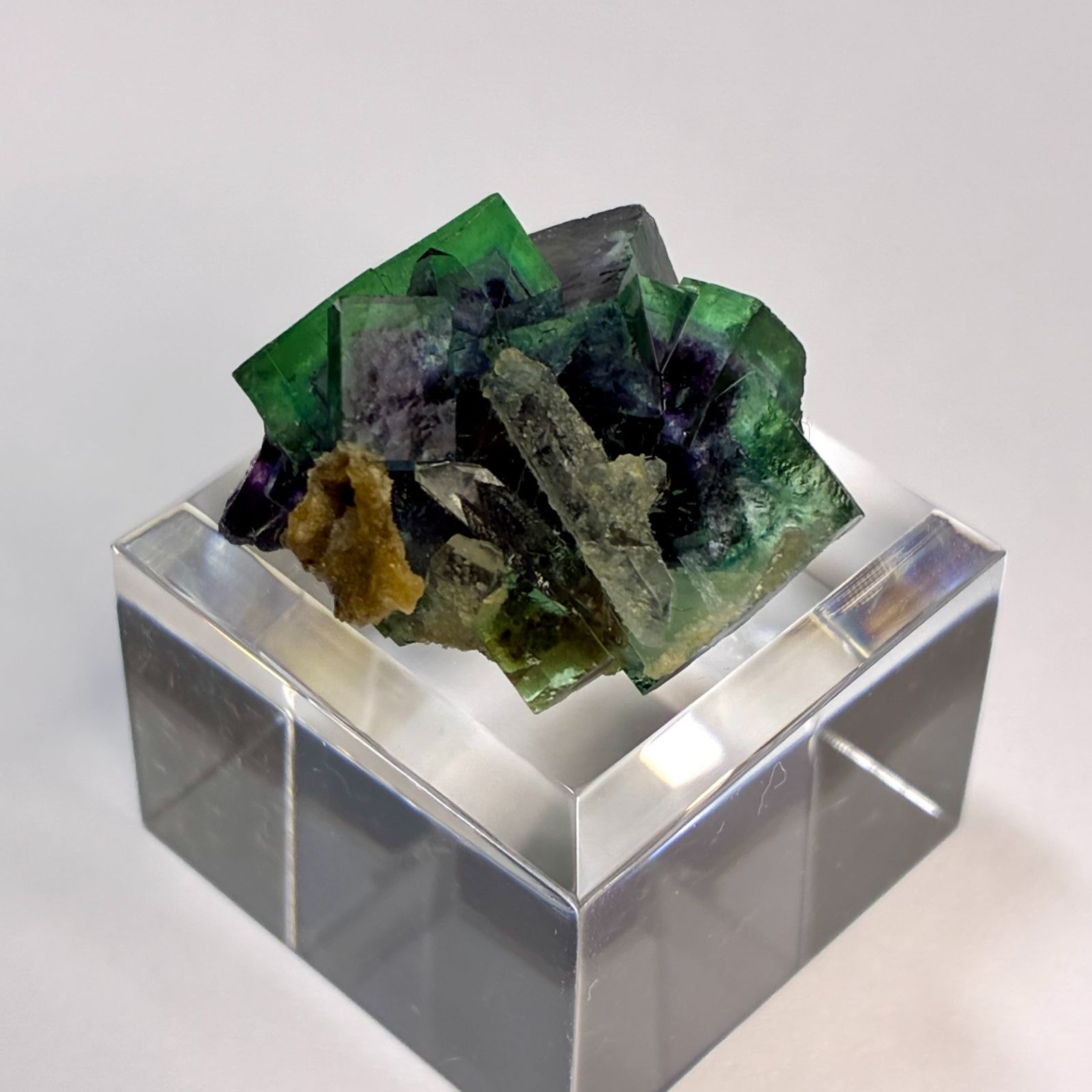 内モンゴル産フローライト 一点物 原石 鉱物 天然石 パワーストーン No.1680