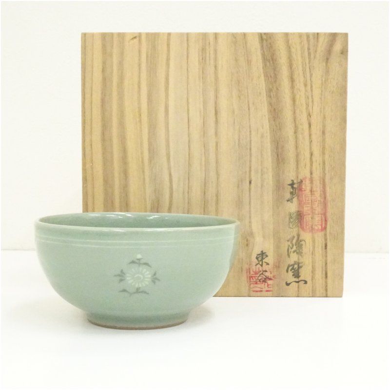 韓国陶窯 東谷 金正黙造 高麗青磁茶碗（共箱） 茶道 抹茶 おしゃれ