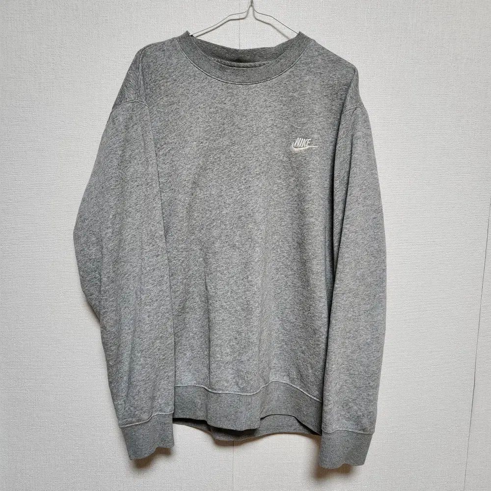Nike(ナイキ） メンズ 冬 長袖Tシャツ 100L @ 9946
