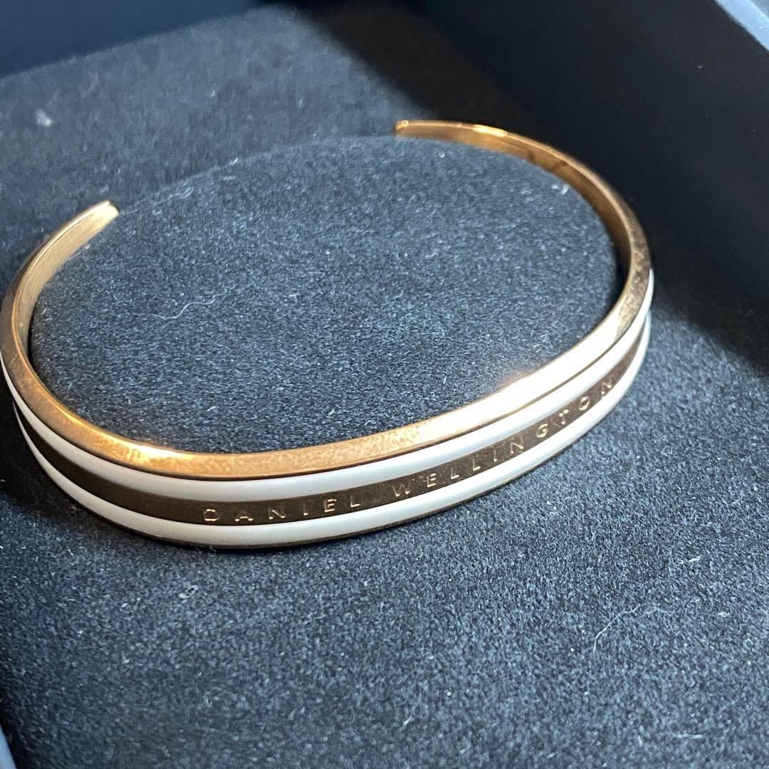 ダニエルウェリントン　 b36s19　ブレスレット（　バングル　）セット 美品 ダニエルウェリントン Daniel Wellington b36s19 ブレスレット