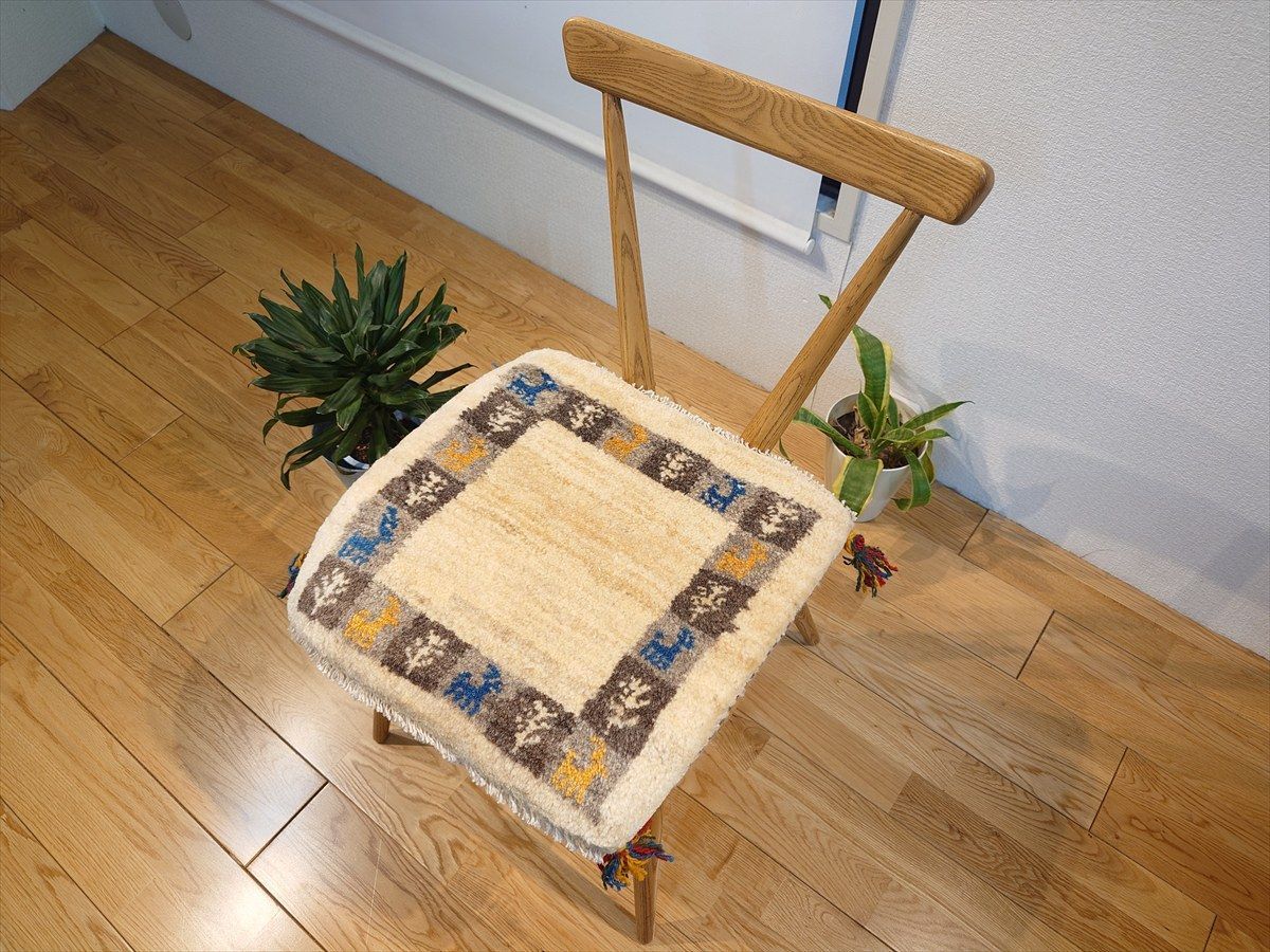 ペルシャ ギャッベ ミニマット ラグ 横40x40cm ベージュ T7249