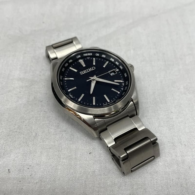 SEIKO セイコー 腕時計 アナログ クォーツ式 7B75-0AA0 ソーラー腕時計 BLK SLV チタン 箱なし パーツ付属なし
