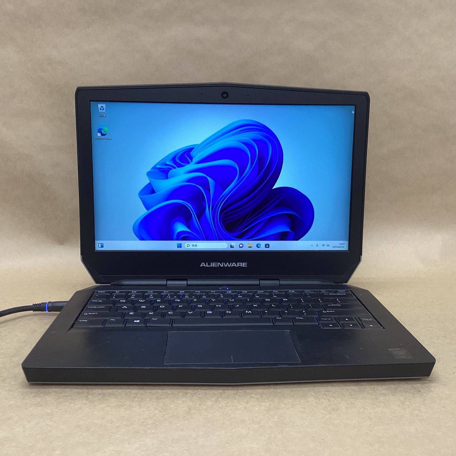Dell Alienware13/13.3インチ Dell Alienware13/13.3インチ