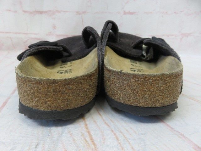 箱有 BIRKENSTOCK