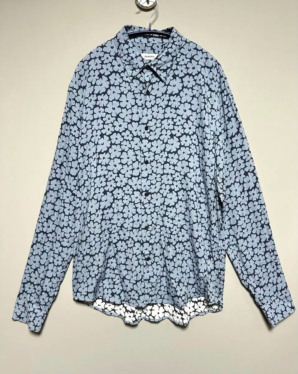 半袖 シャツ 冷感 シルクタッチ 花柄 ポケット付き トップス 大きいサイズ メンズ X1(3L～4L相当) X2(4L～5L相当)  X3(6L～7L相当) X4(8L～9L相当) トップス シャツ | 大きいサイズの服【サカゼン公式通販】 Sandro 花柄 半袖シャツ サイズXL