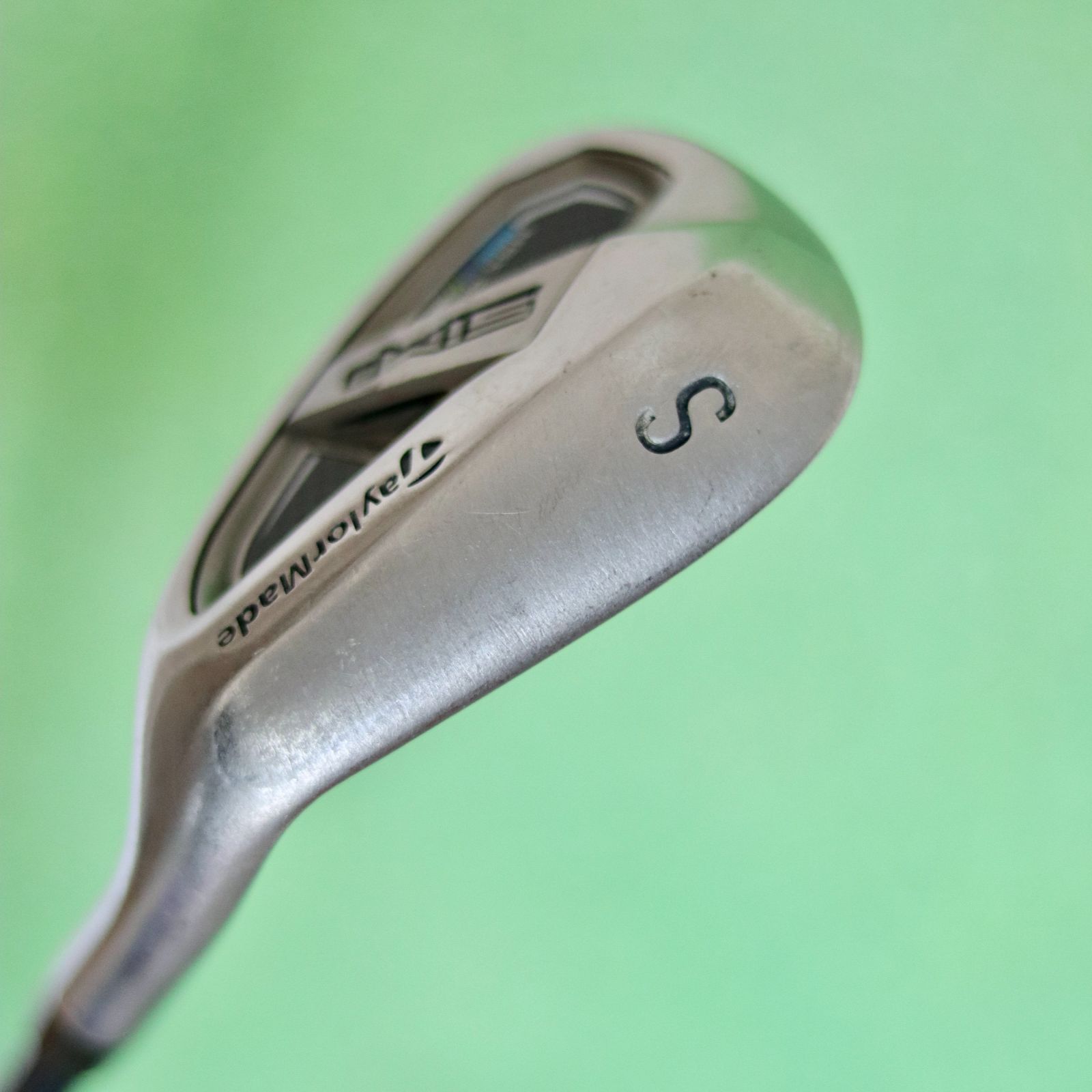 TaylorMade - 新品　未使用　テーラーメイド　SIM MAX サンドウェッジ　S SW 新品テーラーメイド SIM2MAX サンドウェッジ SW カーボン S
