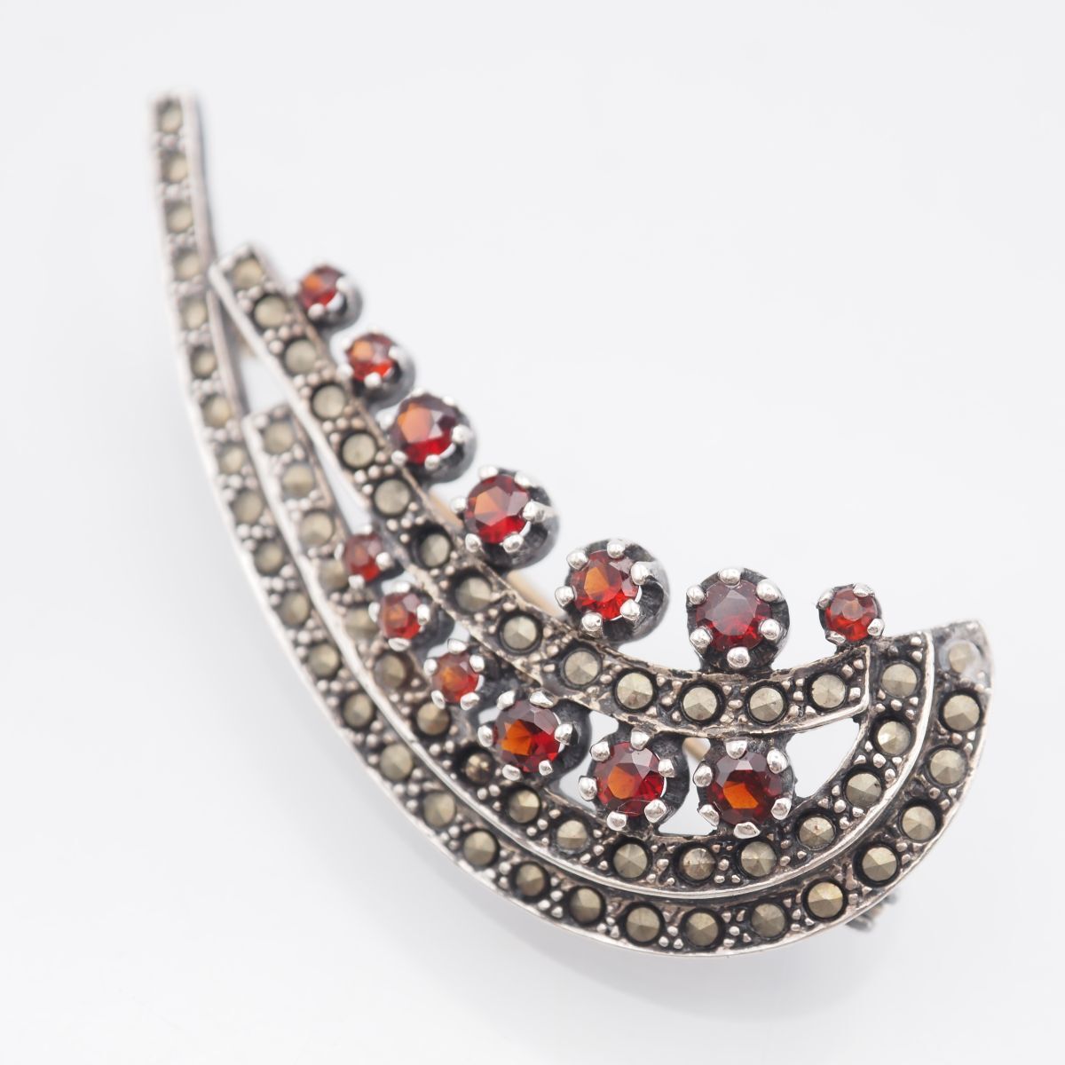 G131 ガーネット マーカサイト マルカジット SILVER925刻印 ブローチ デザイン シルバー ヴィンテージ 1月誕生石