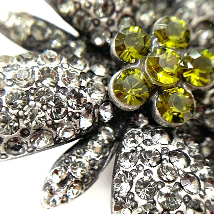 FOXEY フォクシー ブローチ シャイニーフラワー ラインストーン