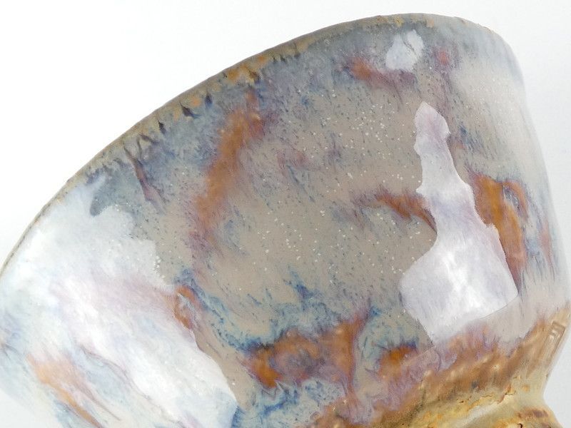 谷川省三作茶碗 谷川省三 作②「白斑釉 茶碗」共箱 高さ 約8cm 幅 約13.5cm 抹茶