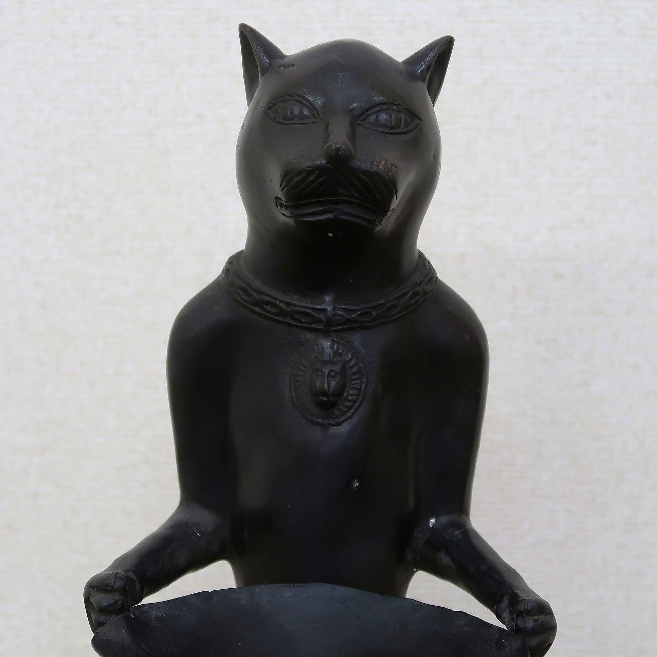 トレーを持った猫のオブジェ ブロンズ製 銅製 50cm アンティーク調