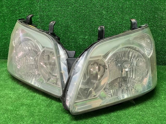 トヨタ　AZR60/65　ノア　後期　ヘッドライト左右　HID　28-181　NO　レべ付き　241227201