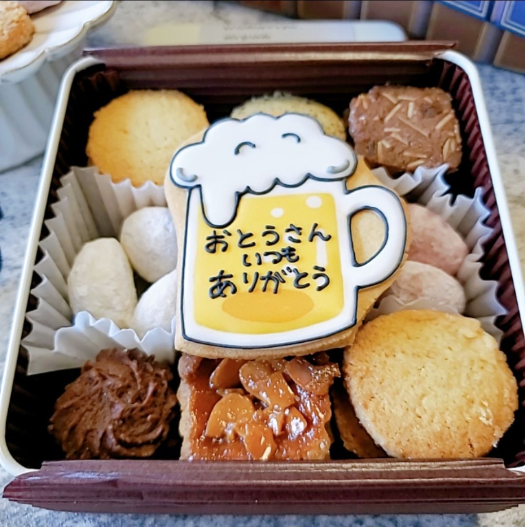父の日クッキー缶(ビール) - メルカリ