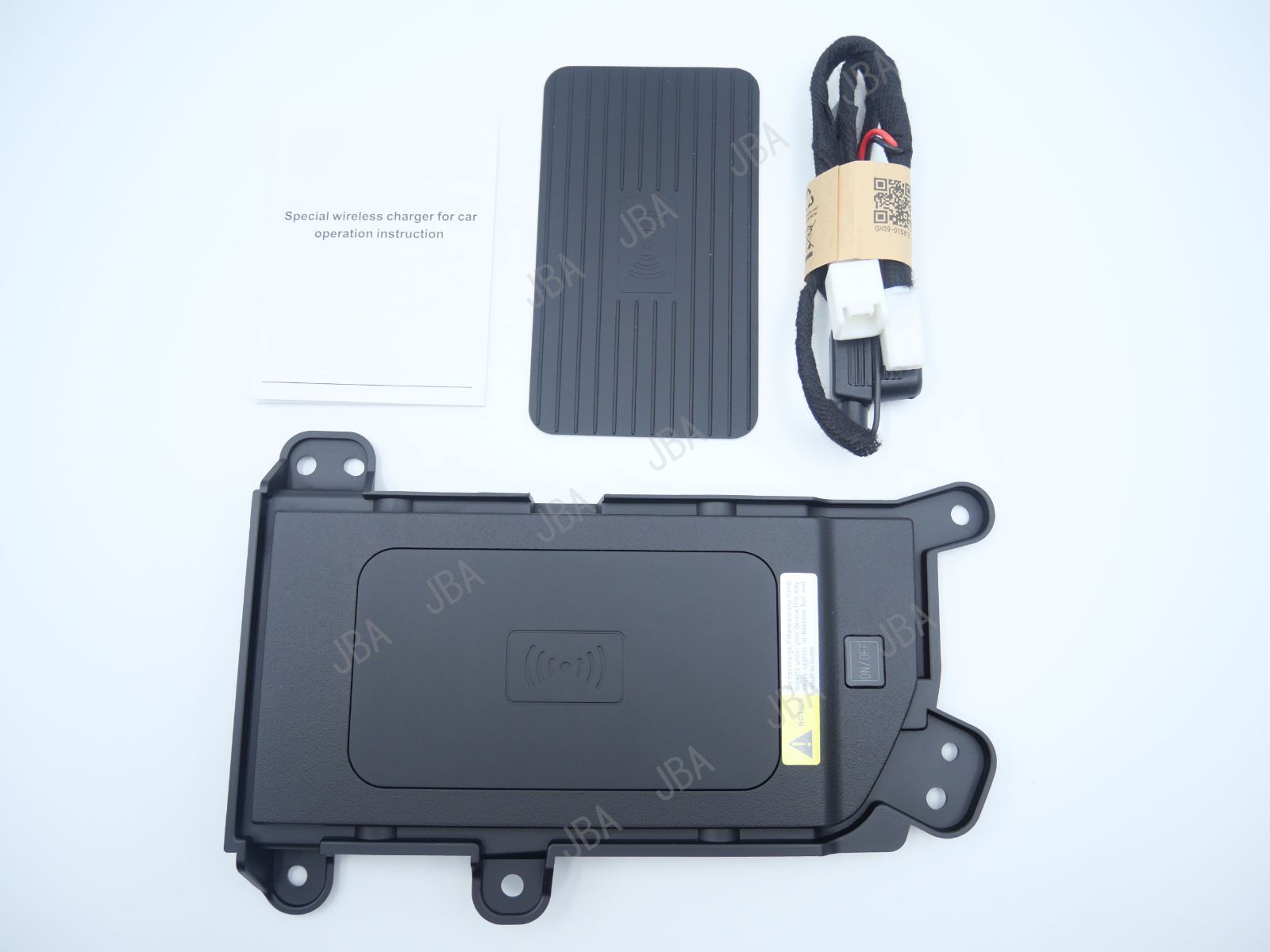 保証付|ランクル300|ランドクルーザー300|ワイヤレス充電|携帯スマホ用|置くだけ充電|Qi規格急速充電|2025～ VJA300W FJA300W
