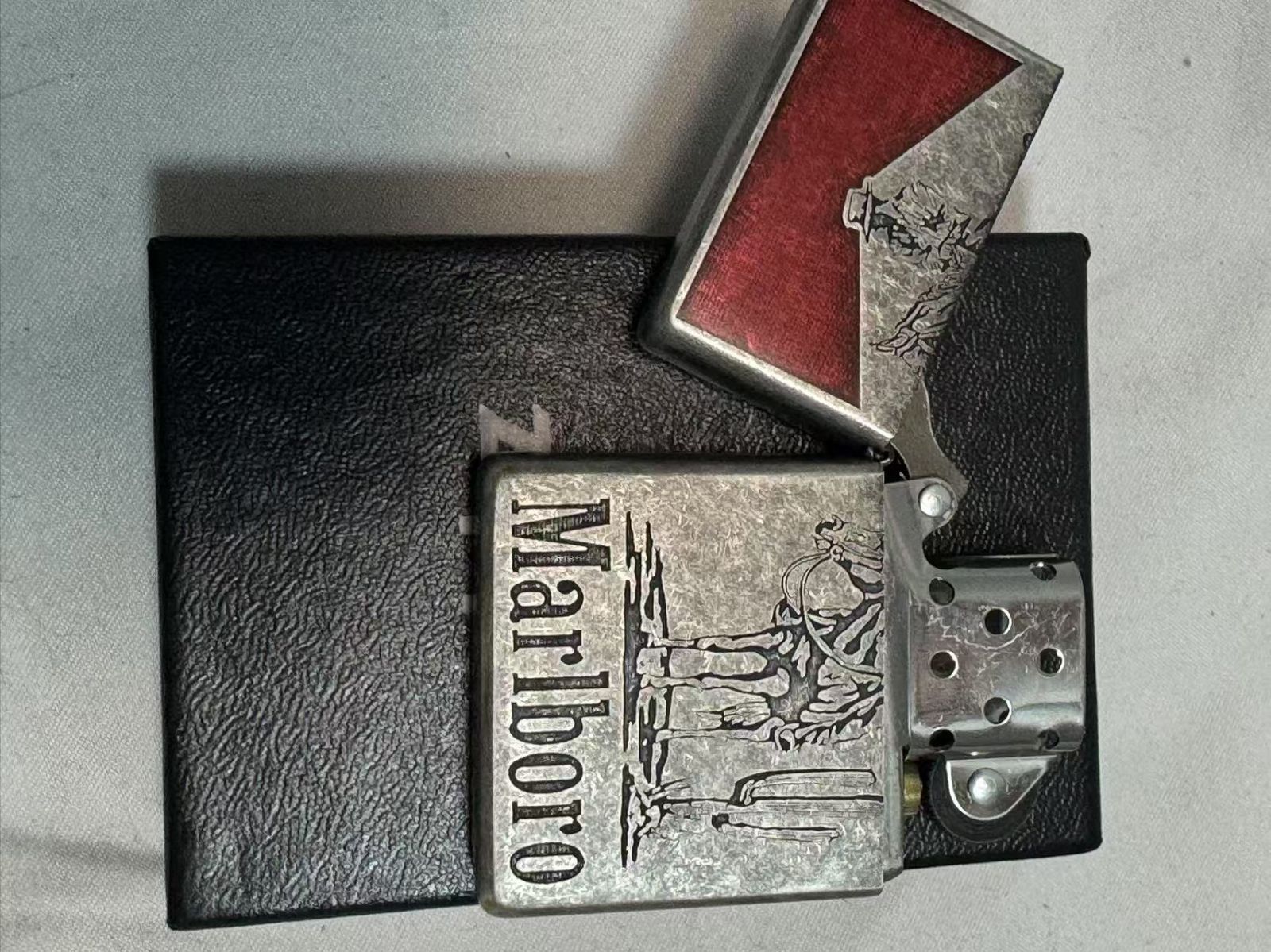 マルボロzippo 50周年記念 懸賞品 世界50個限定 
