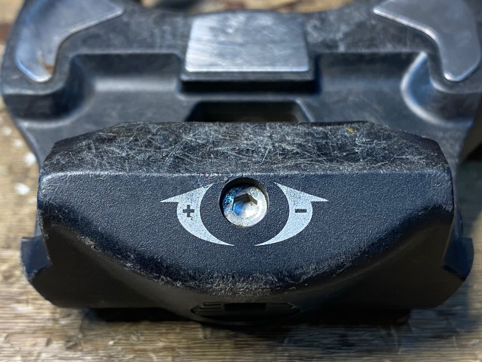 IA790 シマノ SHIMANO PD-R8000 SPD-SL ビンディングペダル - メルカリ