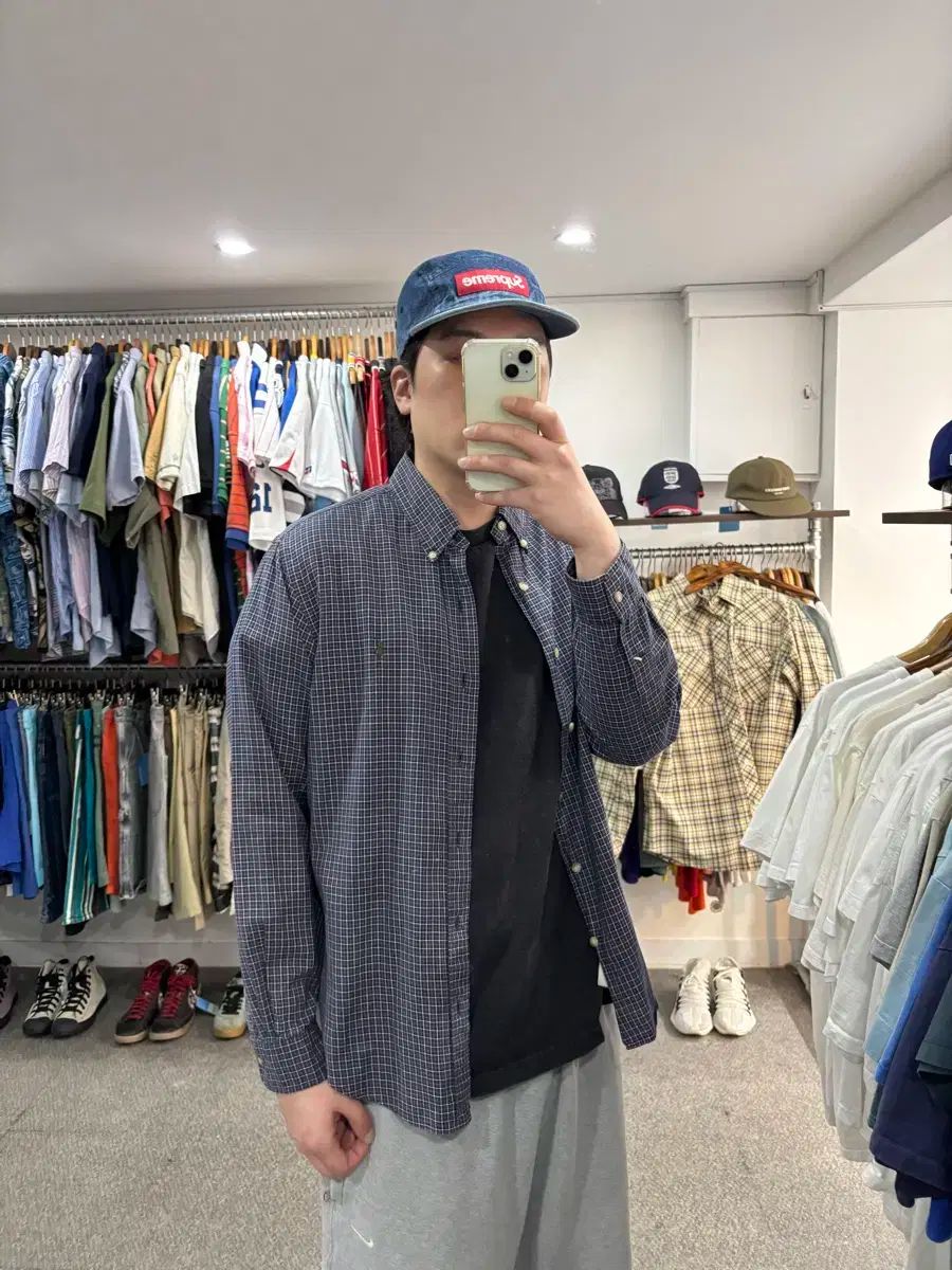シャツ