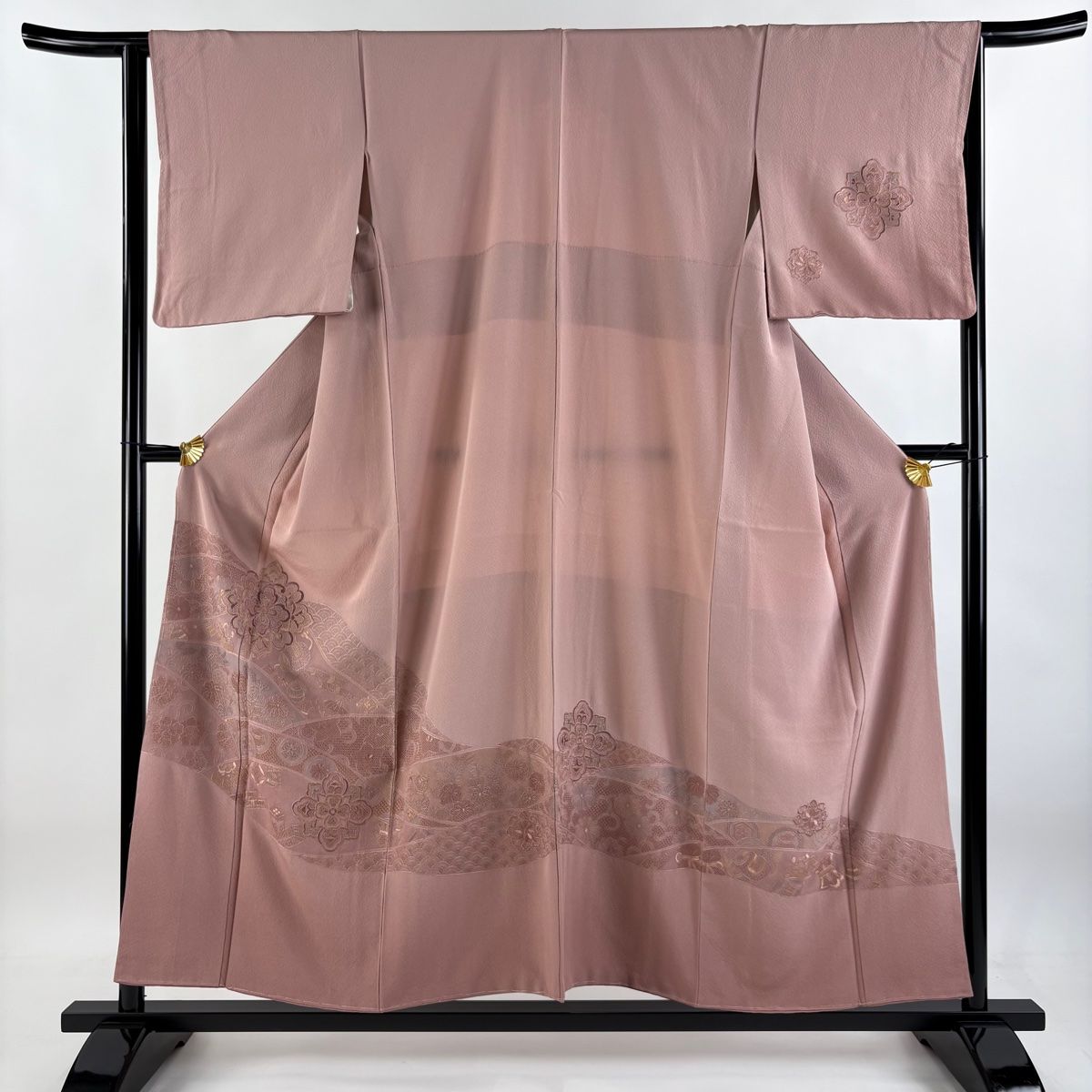 付下げ 身丈154.5cm 裄丈64.5cm M 袷 華文 宝尽くし 刺繍 ぼかし ピンク 正絹 秀品