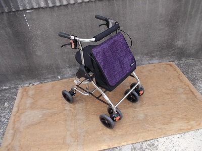 TS-25-0702-07　　一部地域を除き送料無料　　歩行器　テイコブリトルパープル TS-25-0702-07 一部地域を除き送料無料 歩行器 テイコブリトルパープル