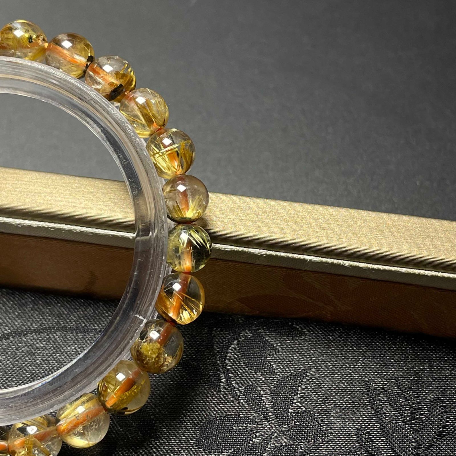 【金運・開運・幸運】高級 パワーストーン 太陽花 タイチンルチル 11mm 高級 EU製 ☆太陽花タイチンルチル☆黄金針水晶 金運 開運