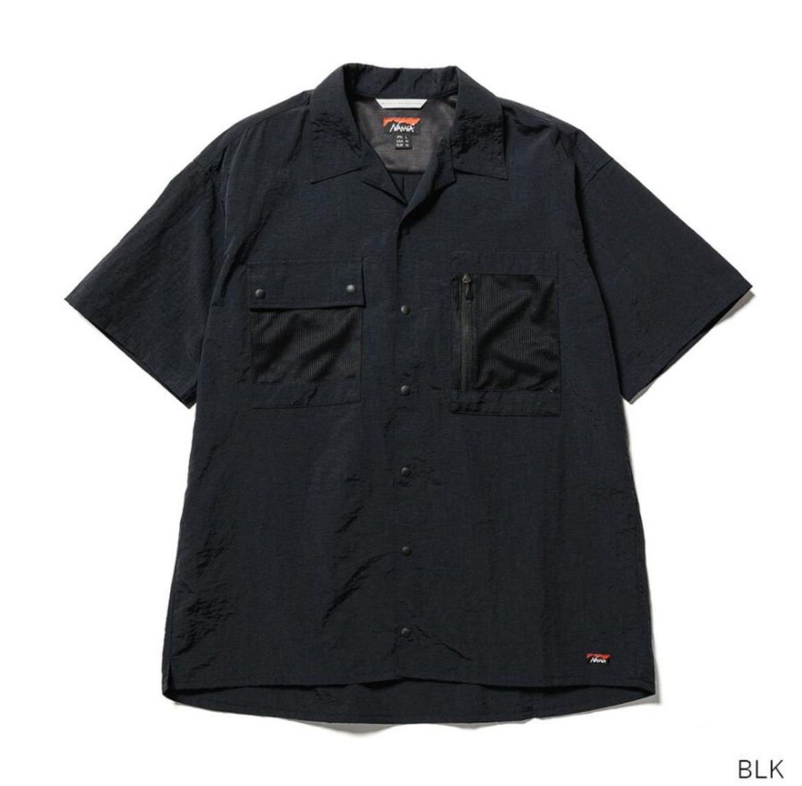 美品】MARK&LONA(マークアンドロナ) 半袖モックネックシャツ 黒総柄