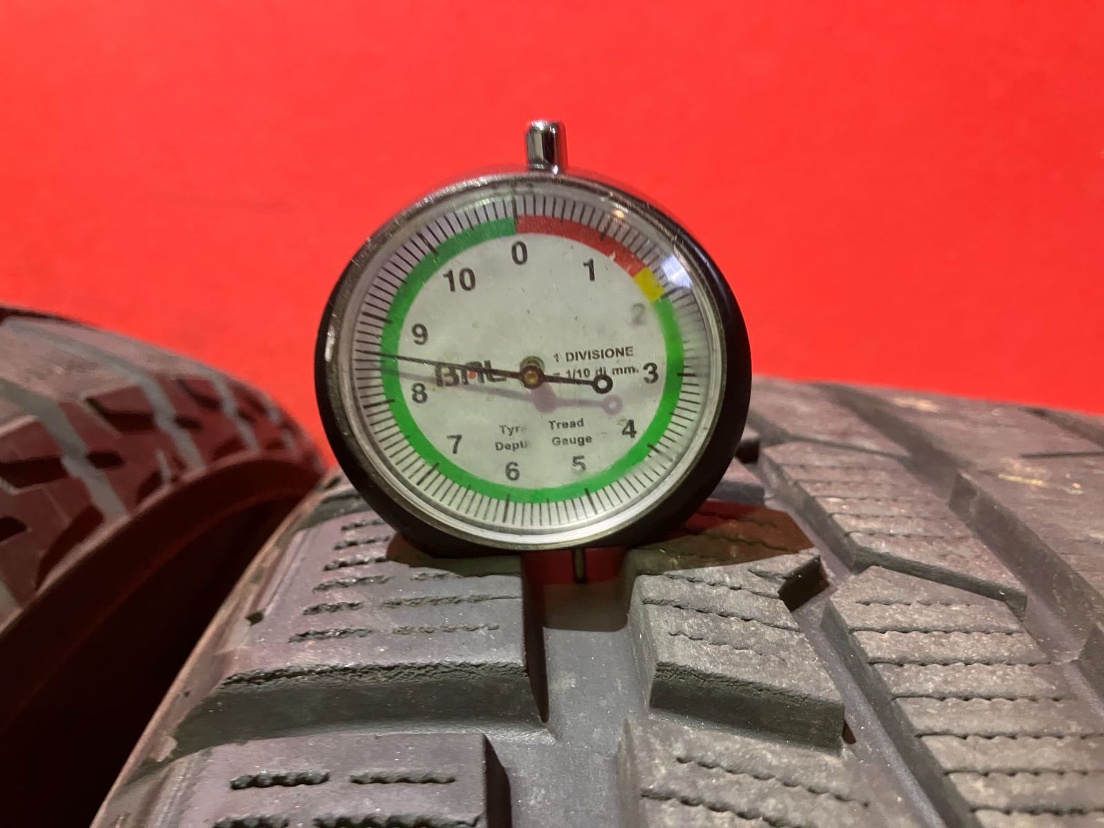 スタッドレスタイヤ 275|55R19 YOKOHAMA G075 4本SET