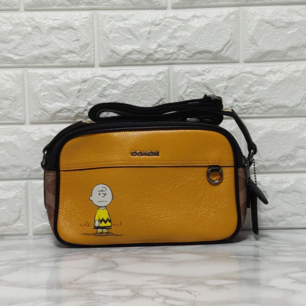 COACH コーチ ショルダーバッグ チャーリーブラウン スヌーピーコラボ  
