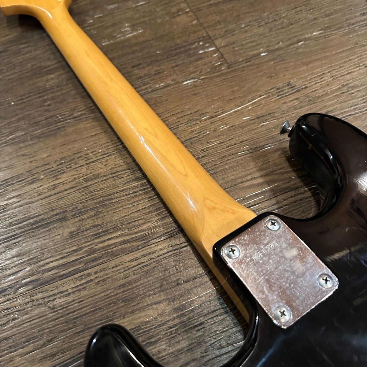 Fresher Straighter 1980年代 ストラトタイプ Fresher Straighter 1980年代 ストラトタイプ カテゴリー 【公式通販】