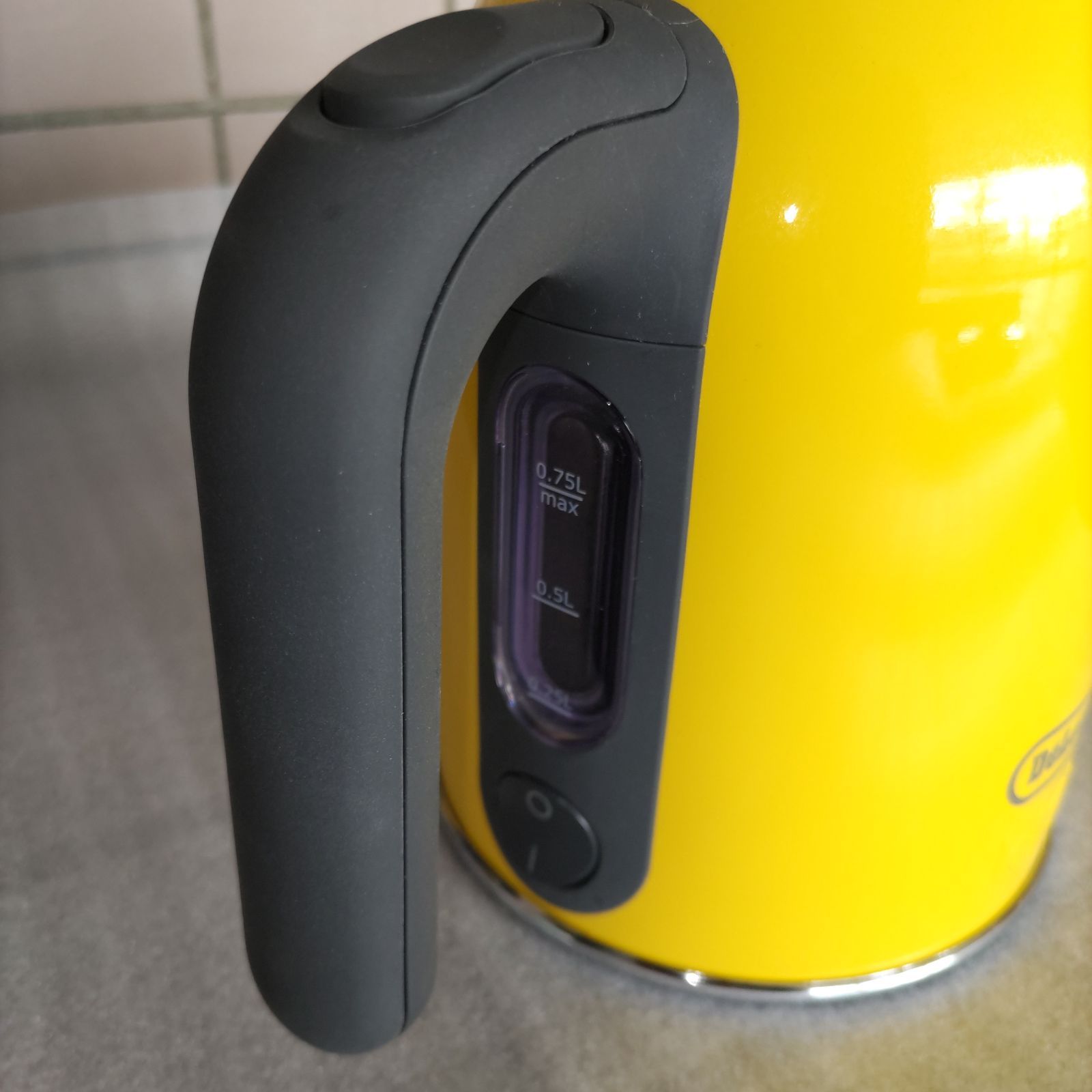 デロンギ ケーミックス 電気ケトル イエロー - メルカリ