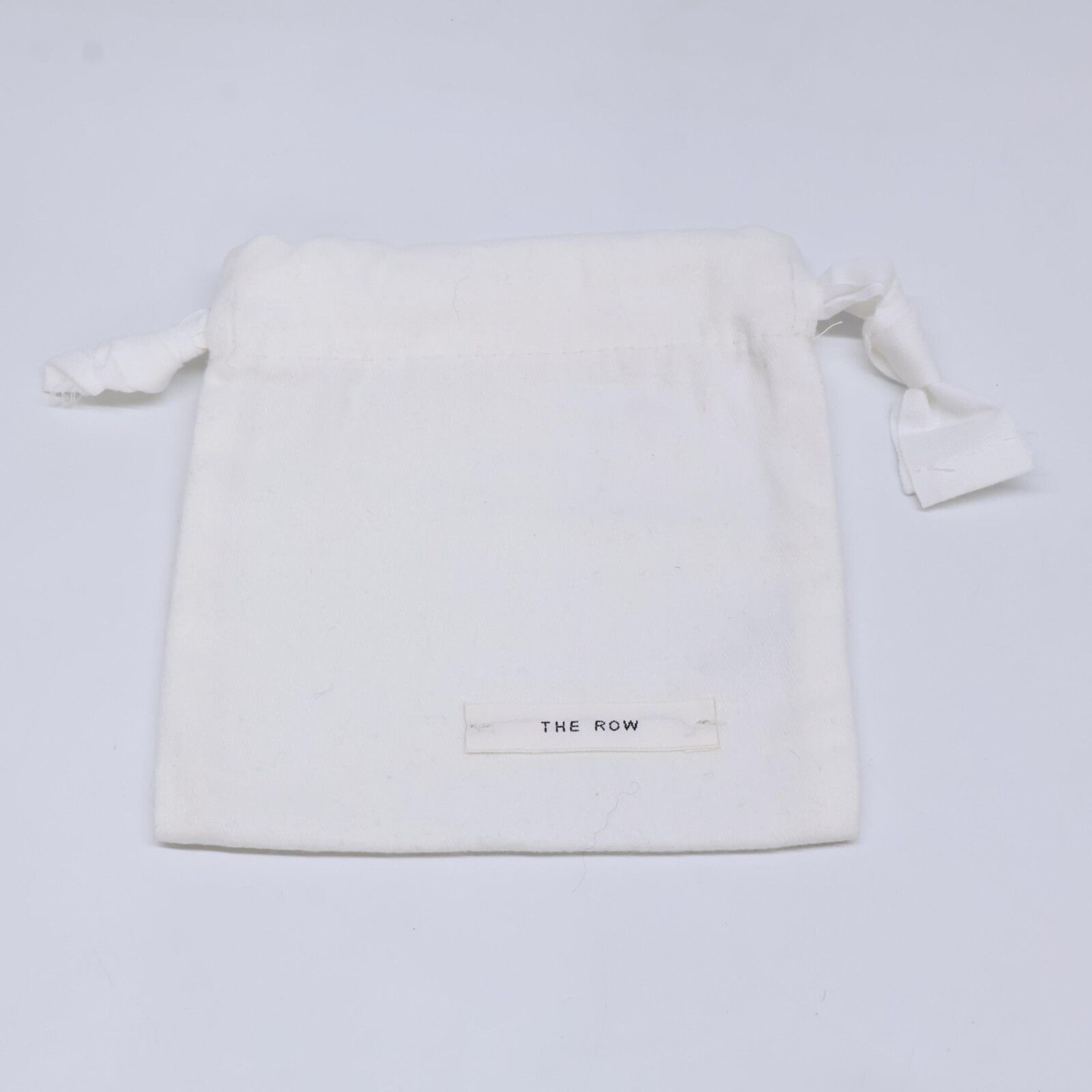 THE ROW ザ ロウ Circle Pouch レザー サークル - メルカリ
