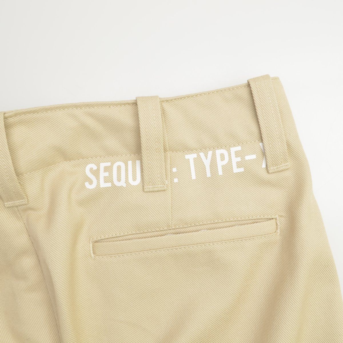 SEQUEL SQ-23SS-PT-01 TYPE-XF BEIGE チノパンツ-