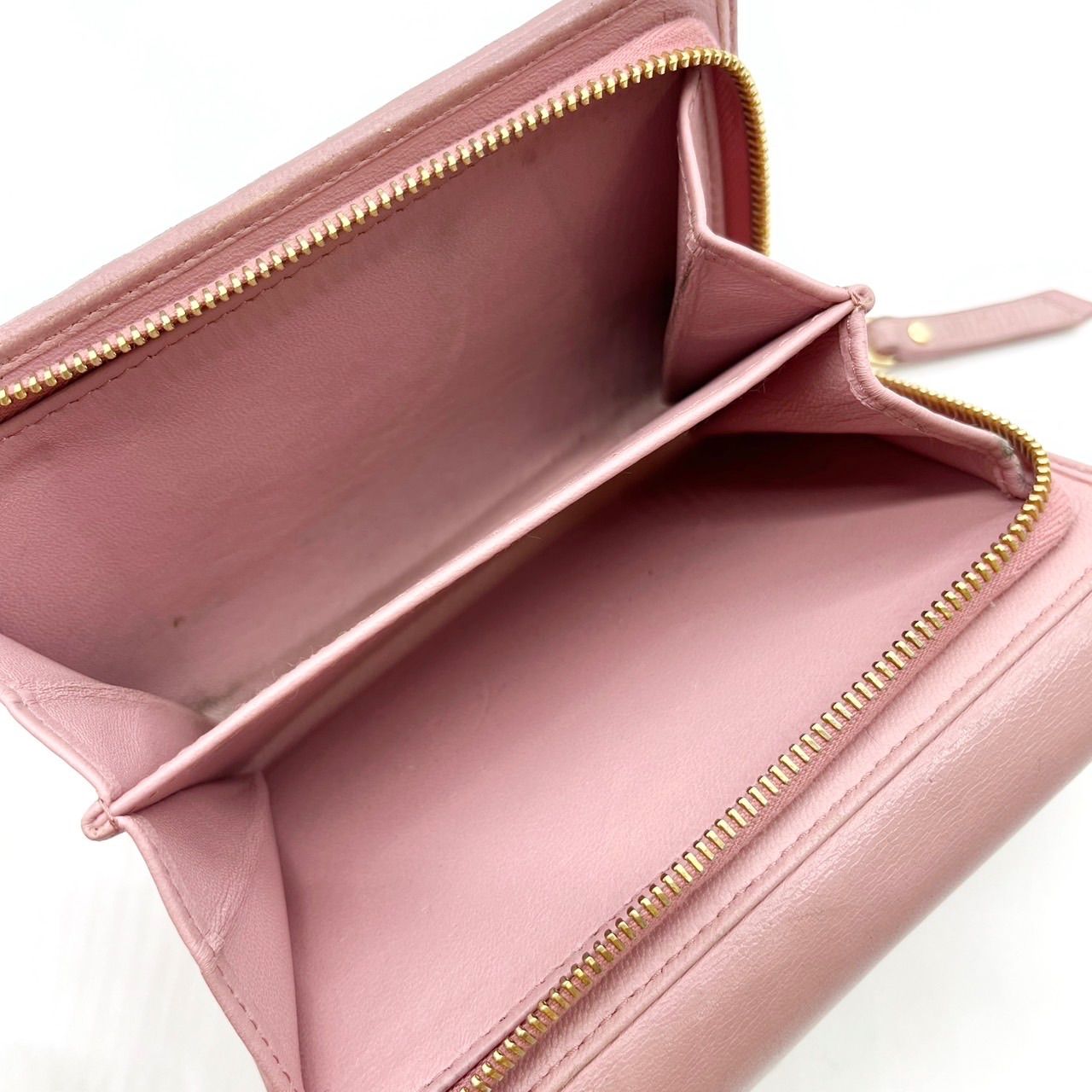 ✨良品✨ MIUMIU ミュウミュウ 三つ折り財布 コンパクトウォレット