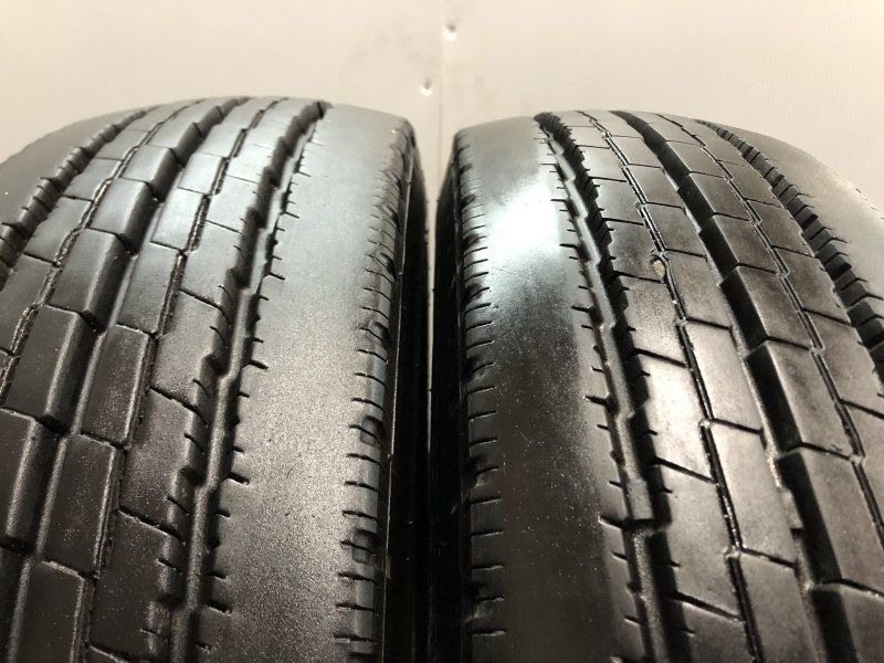 TY DELVEX M134 205/80R17.5 120/118J LT 17.5インチ ライトトラック用