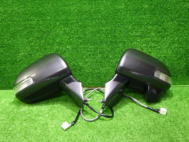 70ヴォクシー ドアミラー 左右 ZRR70 75 1G3 9P トヨタ 251002025