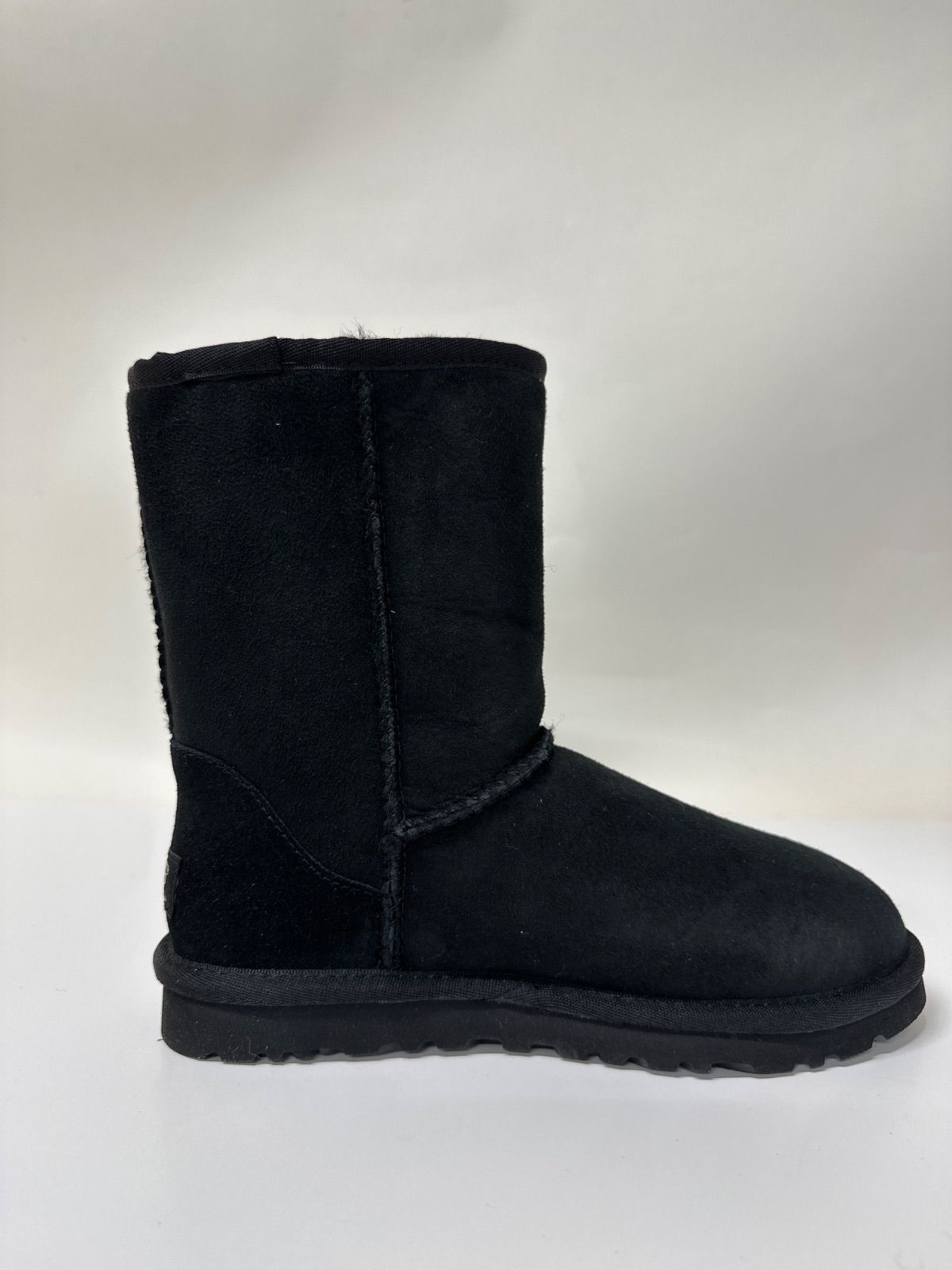 新品未使用】 UGG 5825 アグ ブーツ レディース クラシックショート 
