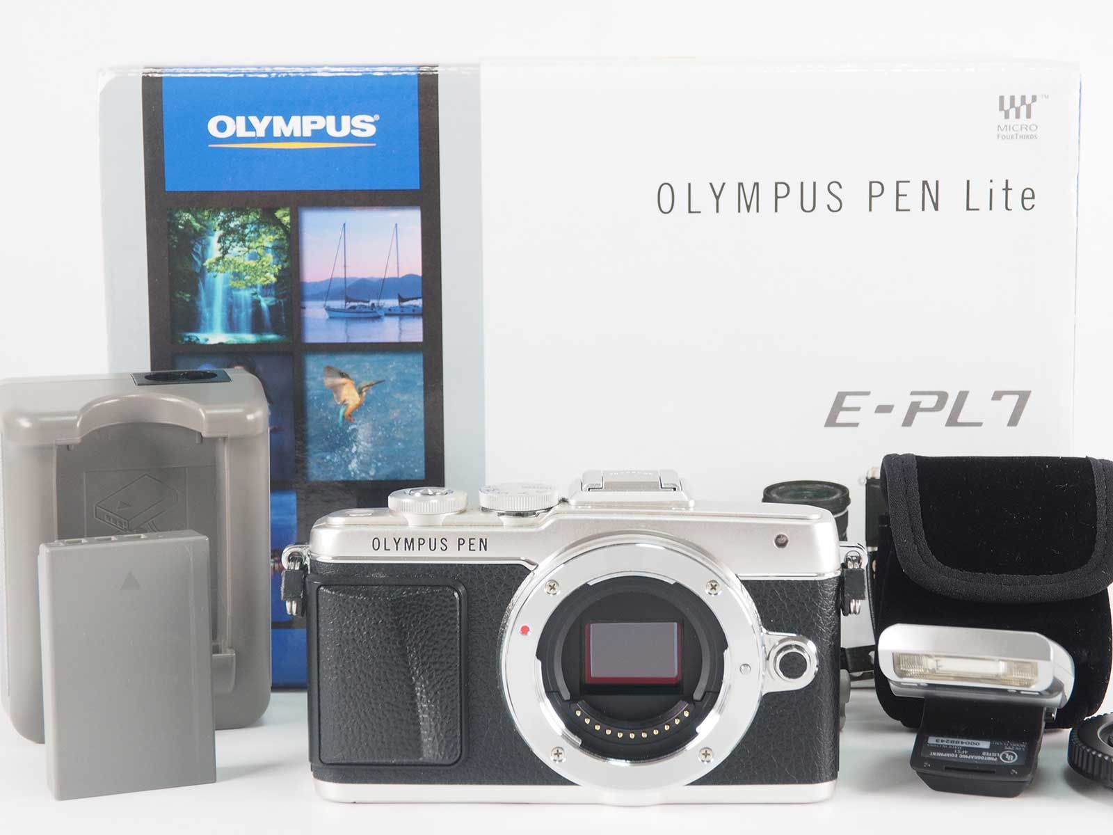 オリンパス Olympus Pen Lite E-PL7 16.0MP Digital Mirrorless Camera Silver 元箱 Z4608A