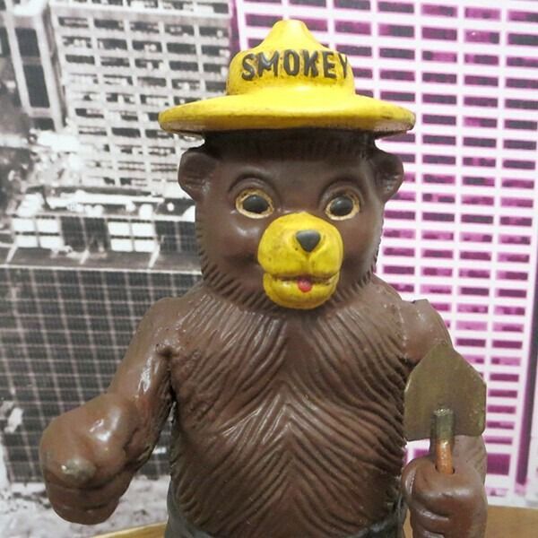 SMOKEY BEAR BANK スモーキーベア バンク 貯金箱 熊 消防 企業